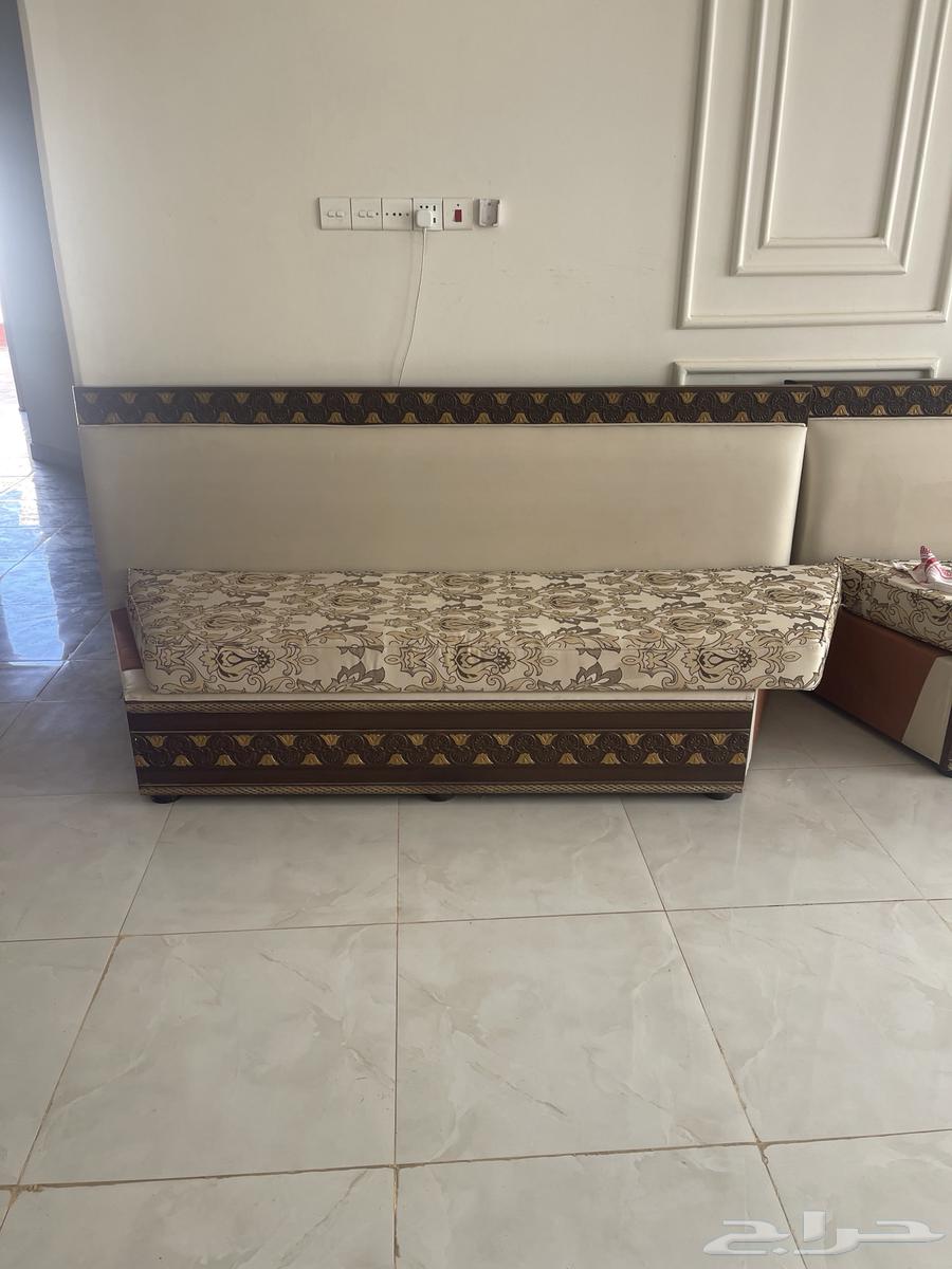 كنب شبه جديد للبيع64579979040003112