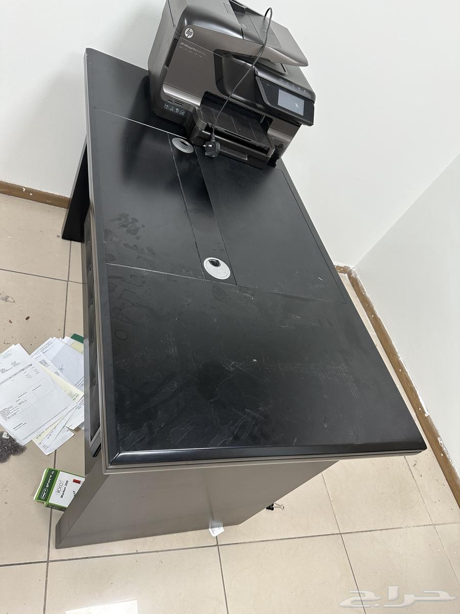 مكاتب مستعملة للبيع64403958403841111