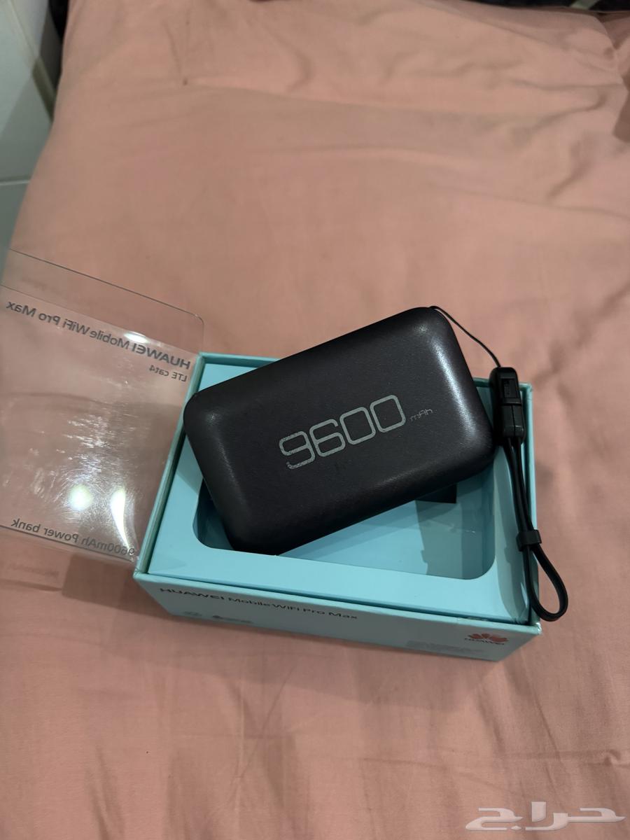 راوتر هواوي متنقل ببطارية 9600 وبنفس الوقت باوربنك نظيف25064585167209217114