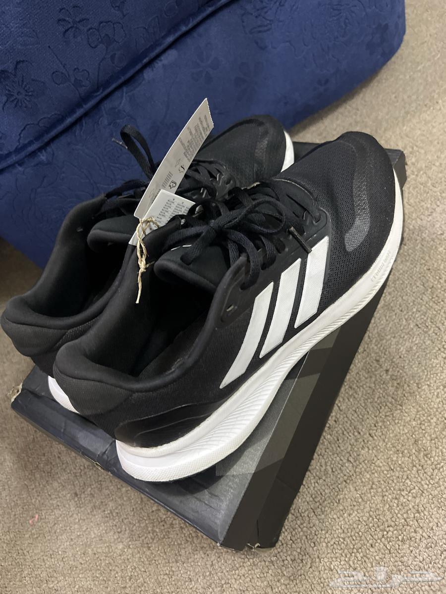 شوز اديداس64579801043843113