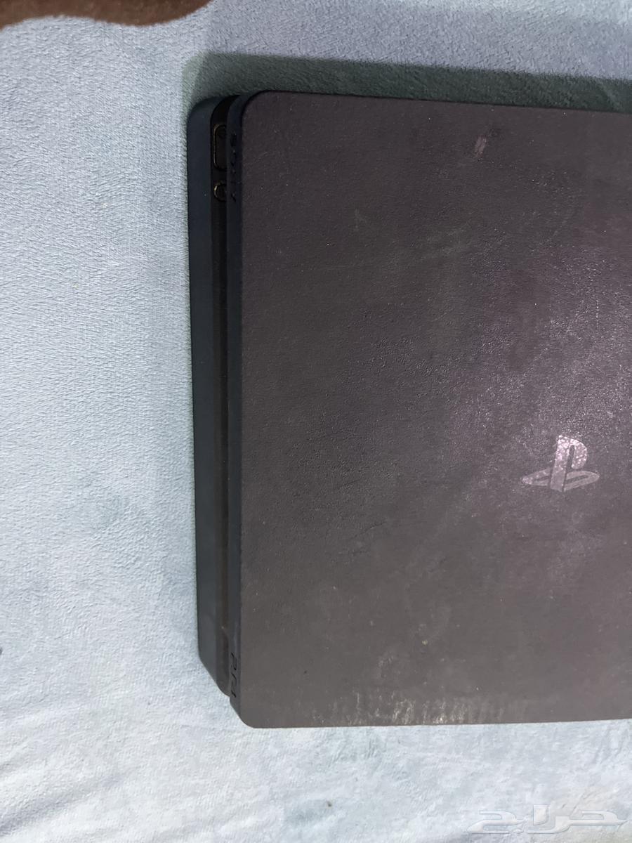 A good condition PlayStation 464581925196674110