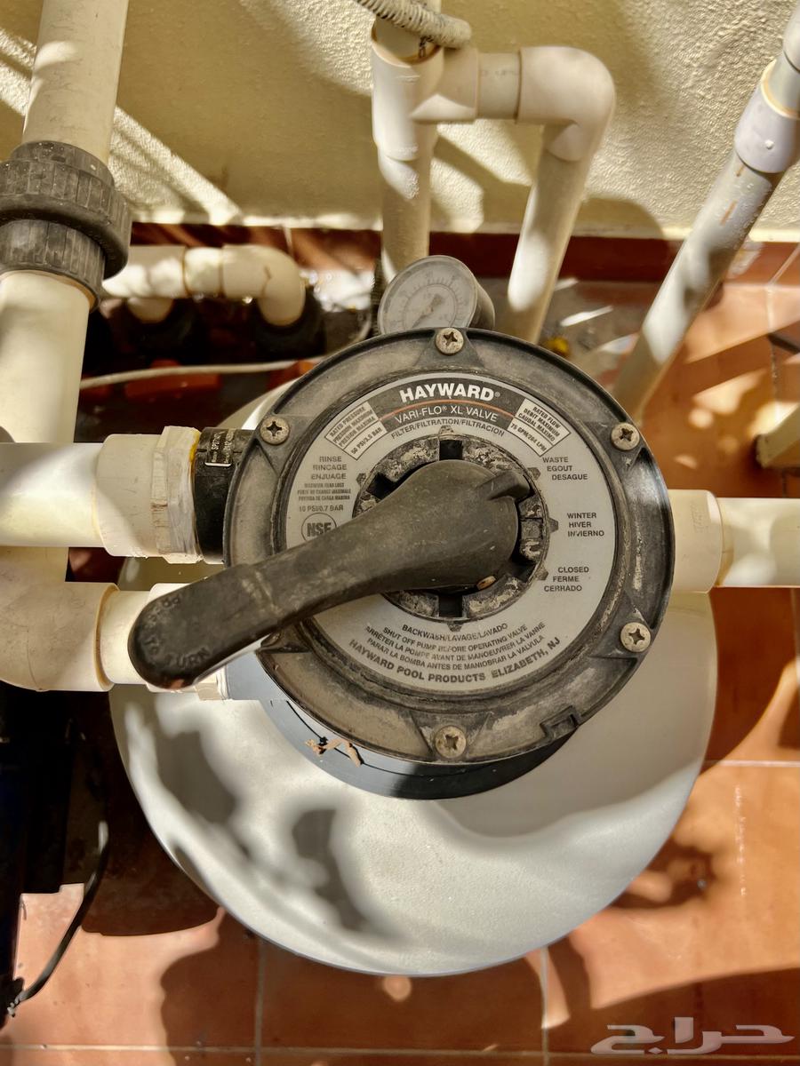 مسبح للبيع مع ملحقاته وحاجز مفصل64584743650690112