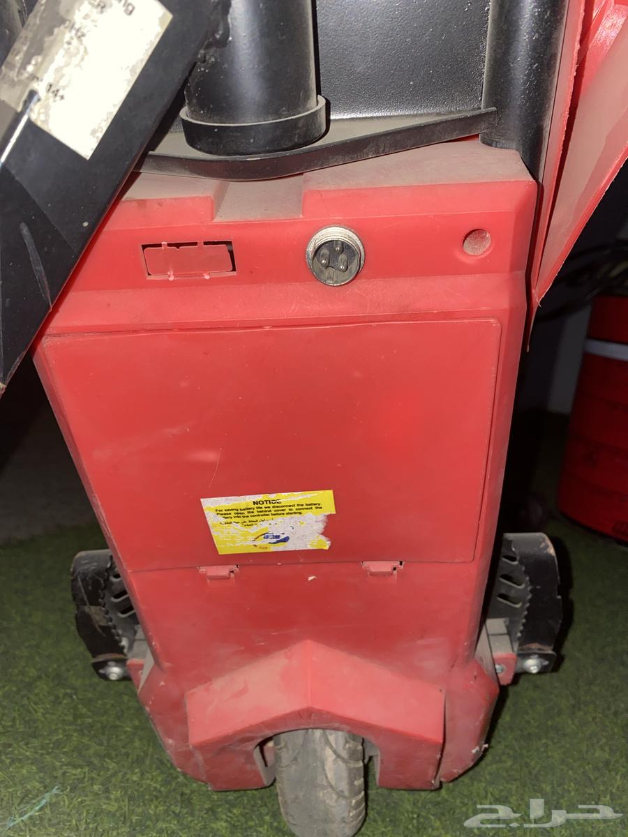 سكوتر جديد بس يبيله شوي شغل64586886729985111