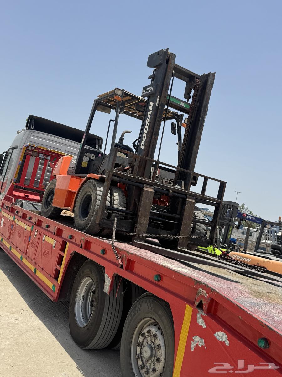 رافعة شوكية جديدة تمامًا للإيجار يوميًا وشهريًا64581773410690113