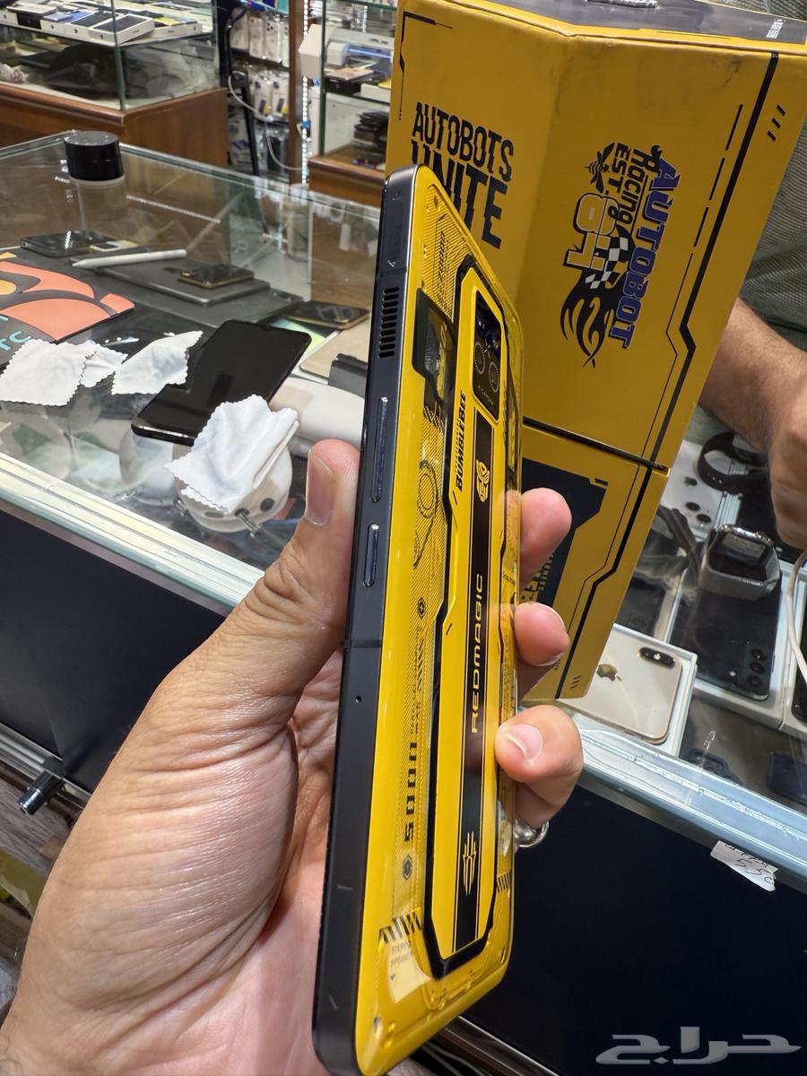 رد مجيك نسخة خاصة 512 قيقاء 16 رام مع كرتونه وكامل اغراضه64588074016257113