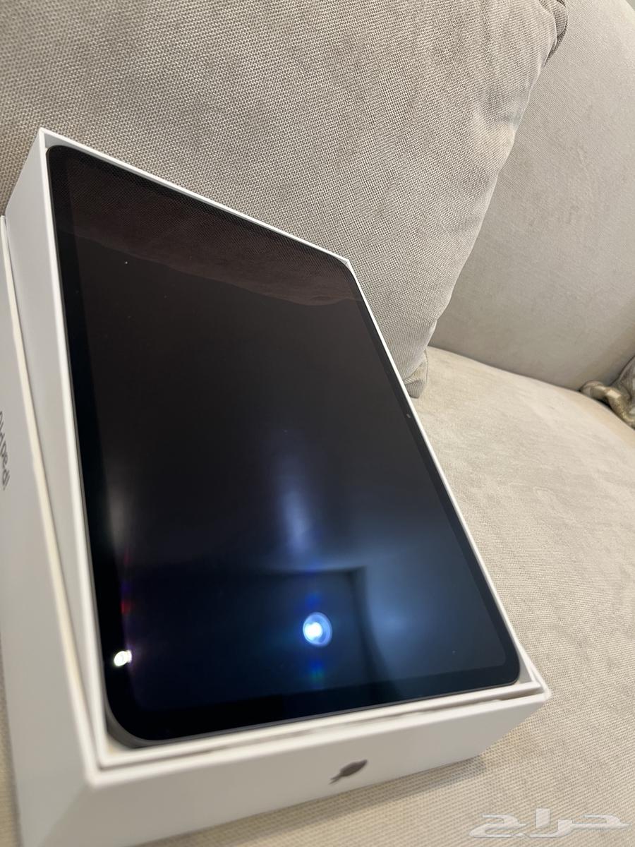 ايباد برو 11 انش 512 لون اسود64585380720642114