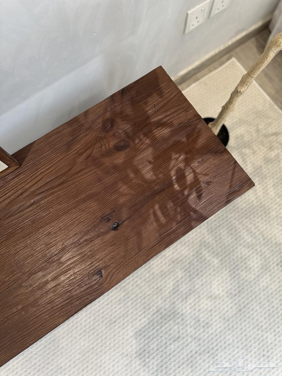 طاولة تلفزيون جديدة خشب سولد 10064581718767617110