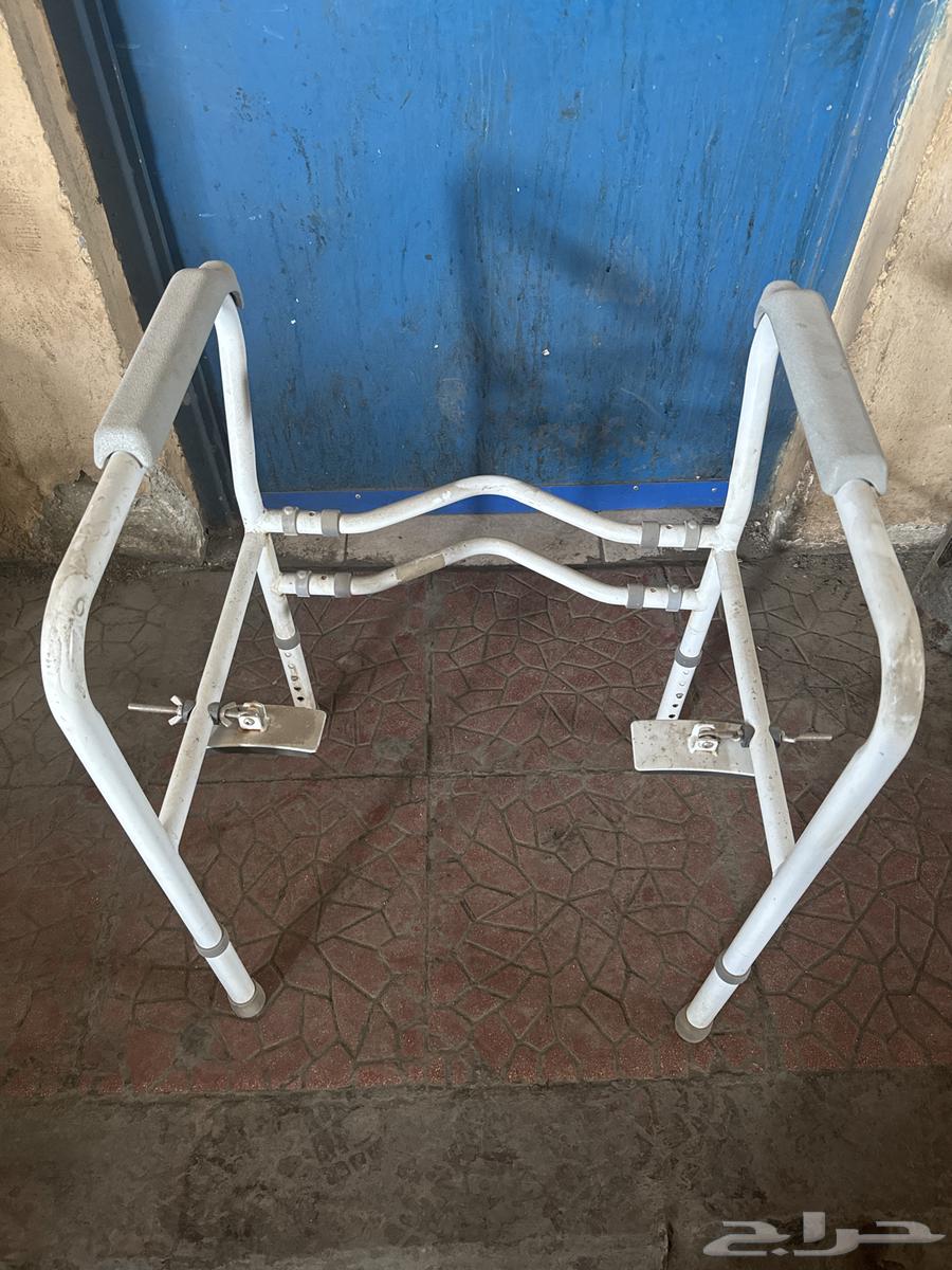 متوفر كرسي ذوي احتياجات - كرسي حمام لكبار السن64582550281091110