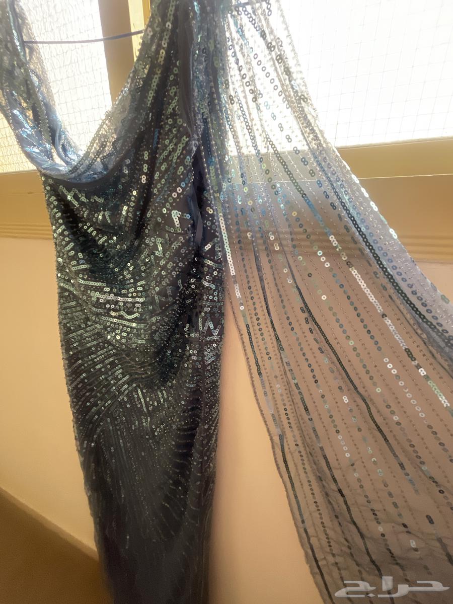 Clean dress worn only once for 4 hours size M64581925189889111