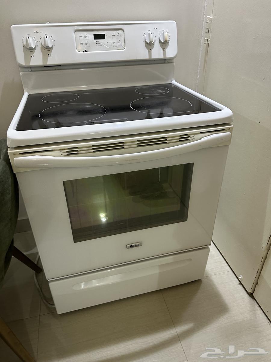 فرن جبسون للبيع بحاله ممتازة شغال الفرن وجميع قواعد الطبخ64584715751170110