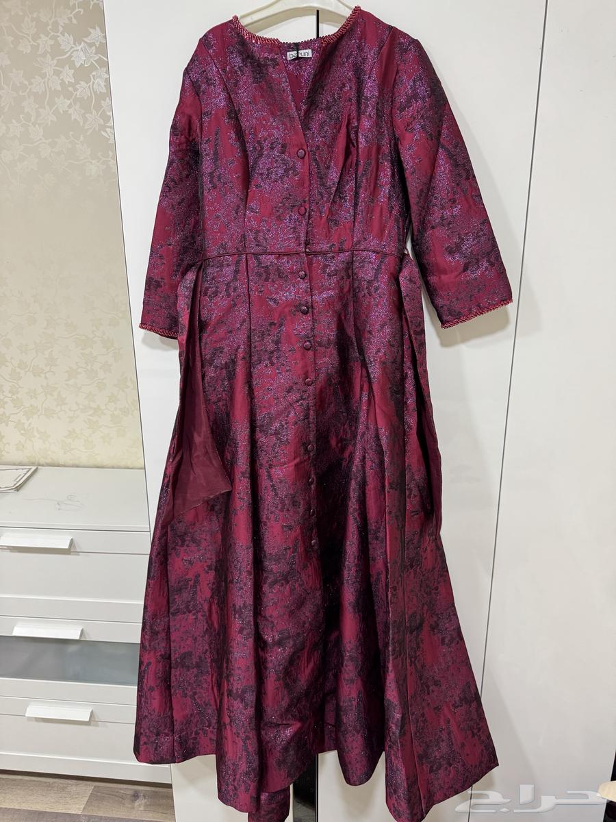 فستان مقاس (L)كان بالموقع 1700 ببيعه ب 1500 فكيته قبل ساعه64587689725313113