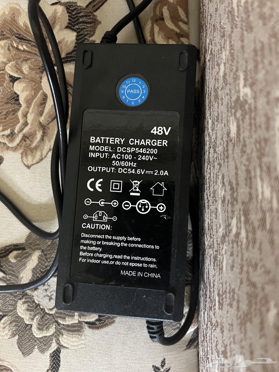 سكوتر كهربائي للبيع64585918243714110