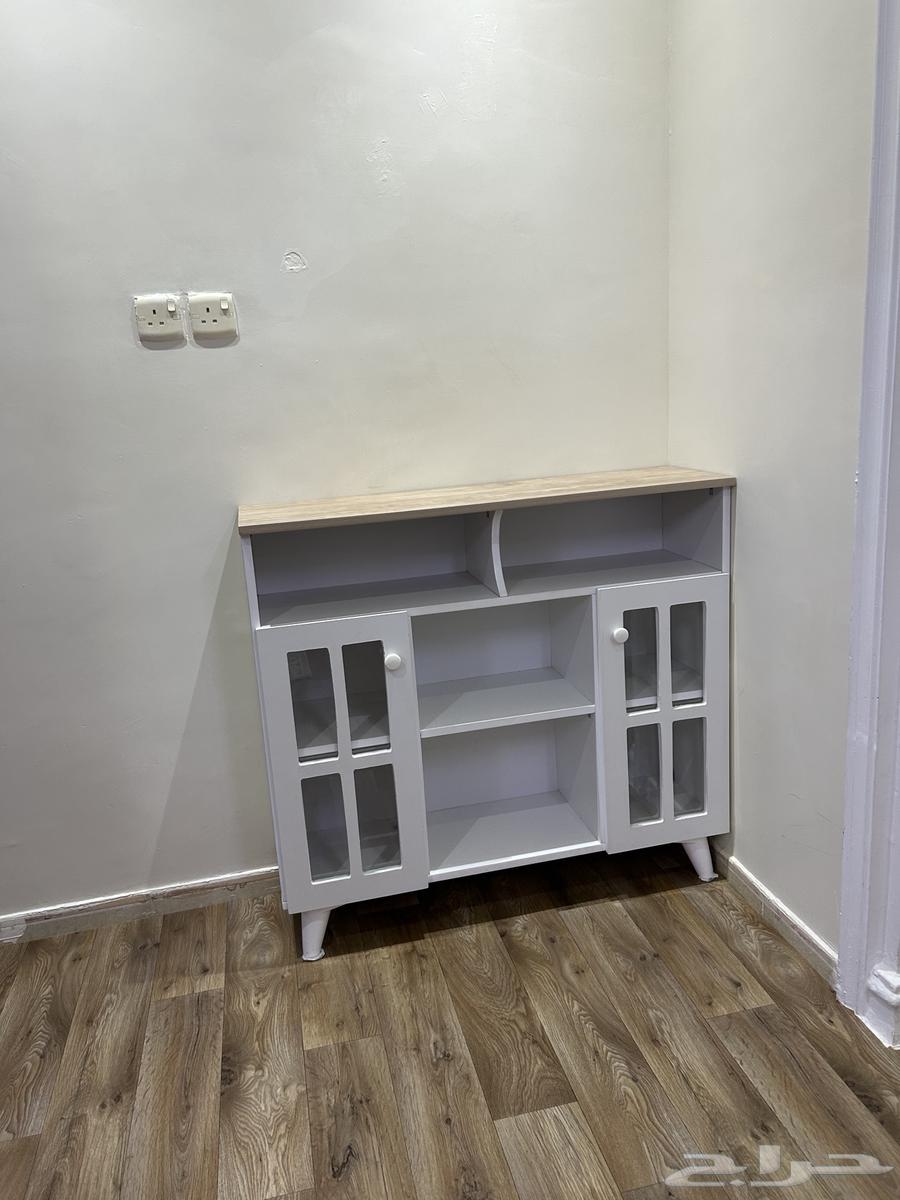 ركن كوفى وطاولة طعام.64587478613250110