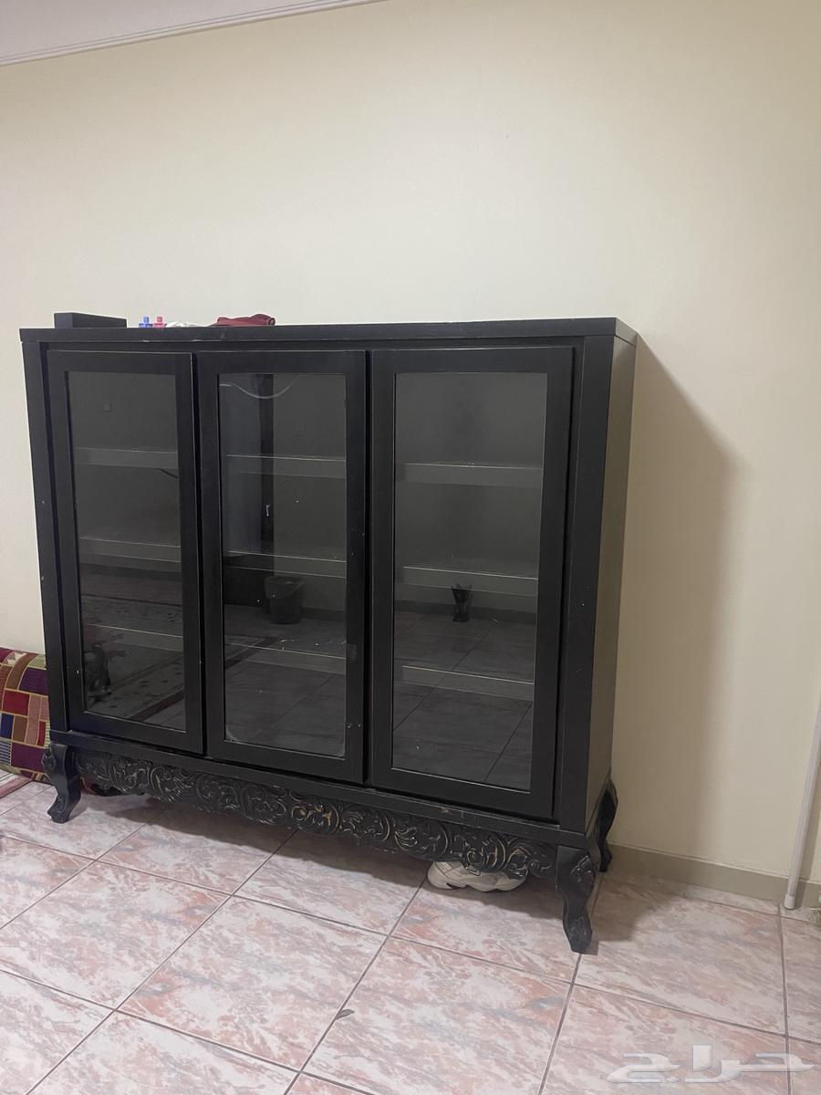 دولاب بحاله جيده64583527536899111