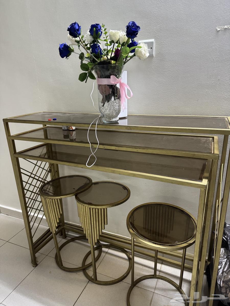 طاولات للبيع64585039228675111