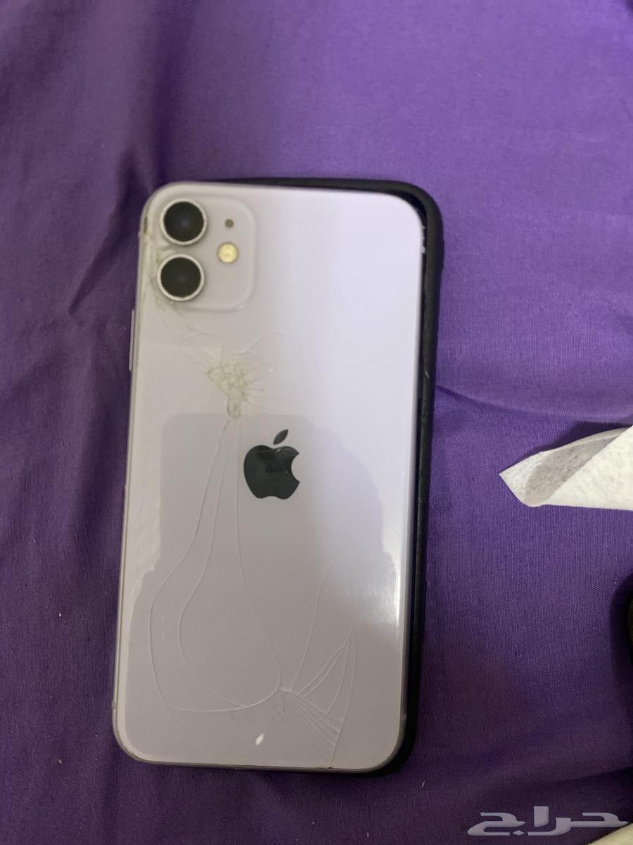 iPhone 11 Pro Max and regular iPhone 11 for sale allowed64580267786115110