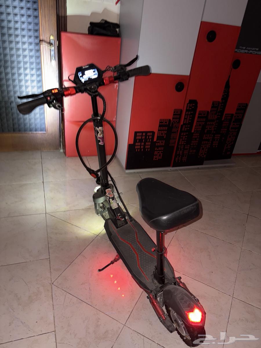 Monster scooter for sale, clean, used, price 95064588111325954112