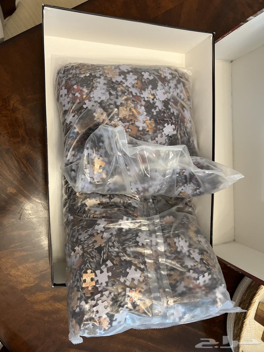 Puzzle 8000 Pieces64581155310337111