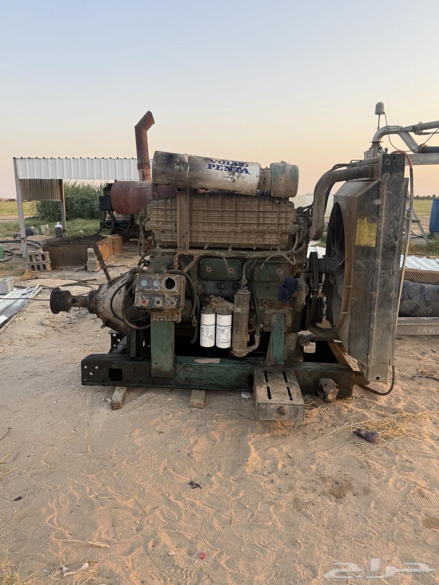 للبيع مكينة رشاش زراعي فولفو 41064584078919171111