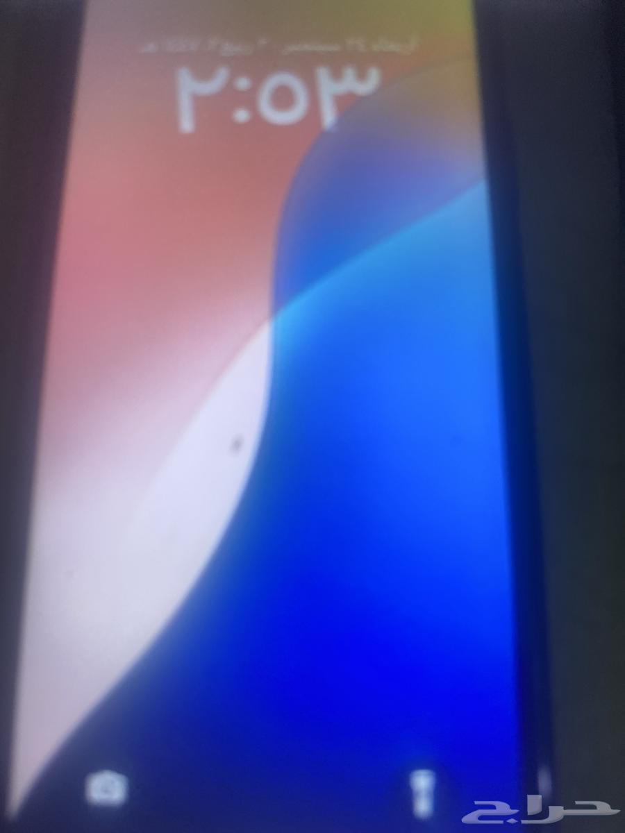 آيفون مستخدم من 29ارمضان البطارية 83 مكسور الشاشة الي ورى64583400961921111