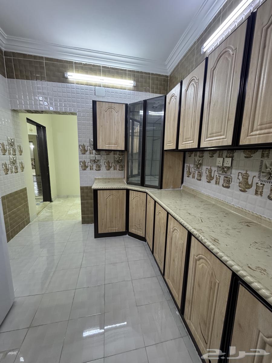 Furnished apartment for rent in Mathela, consisting of a room, kitchen, living room, and courtyard64171611122819114
