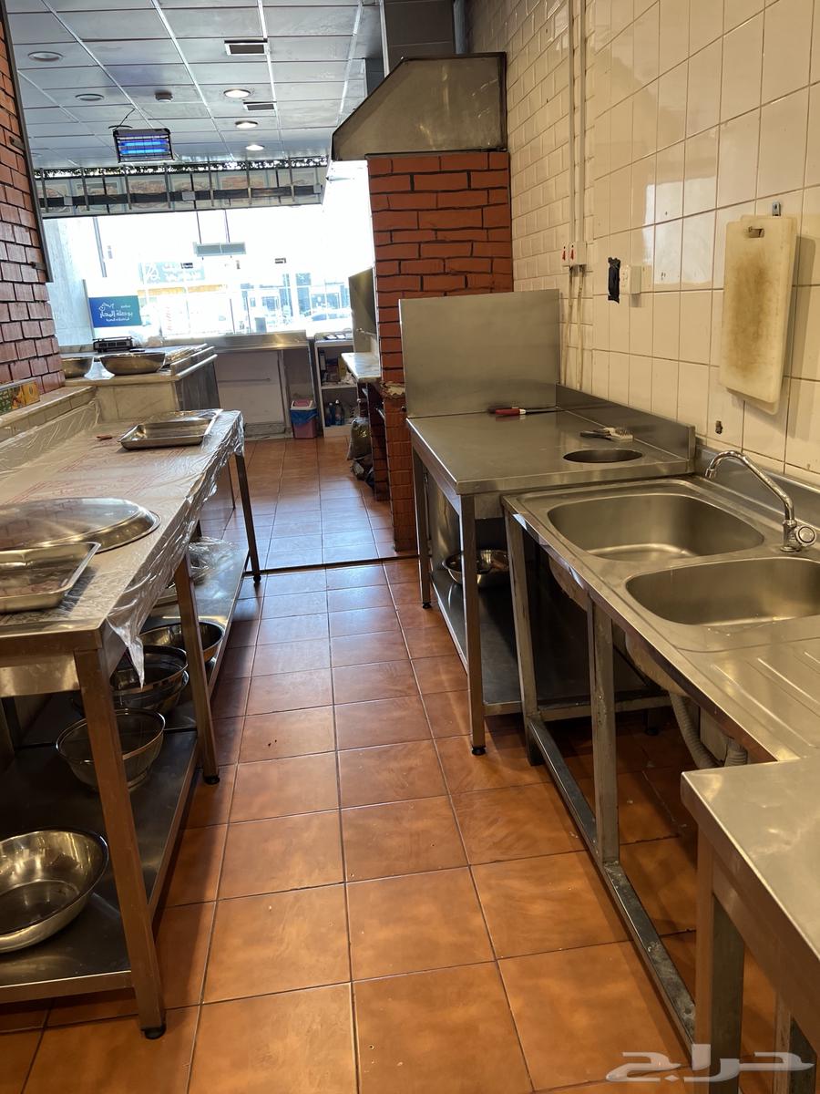اغراض مطعم للبيع استخدام 5 اشهور64580075037443112