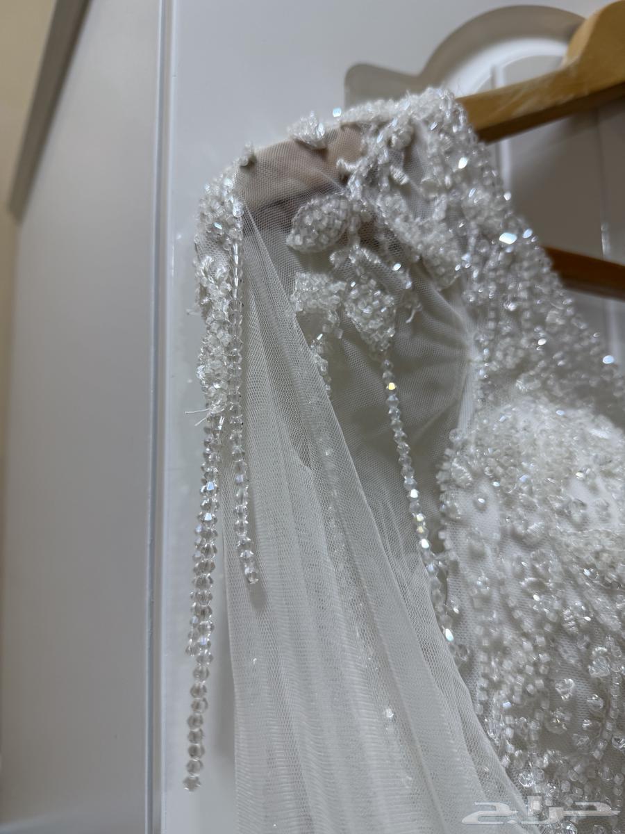 فستان عروسة ملكي ناعم مع الطرحة للبيع64587453921409111