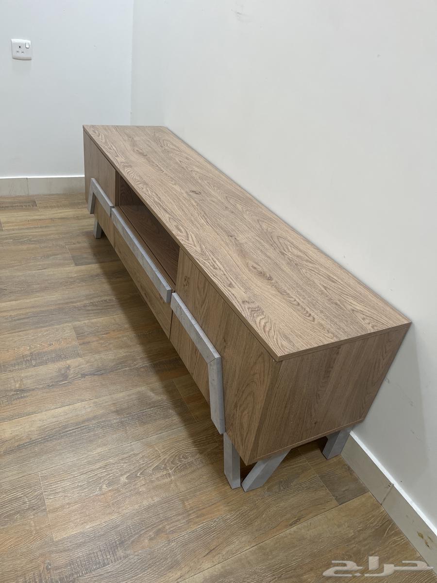 Desk table, screen table64583611739266113