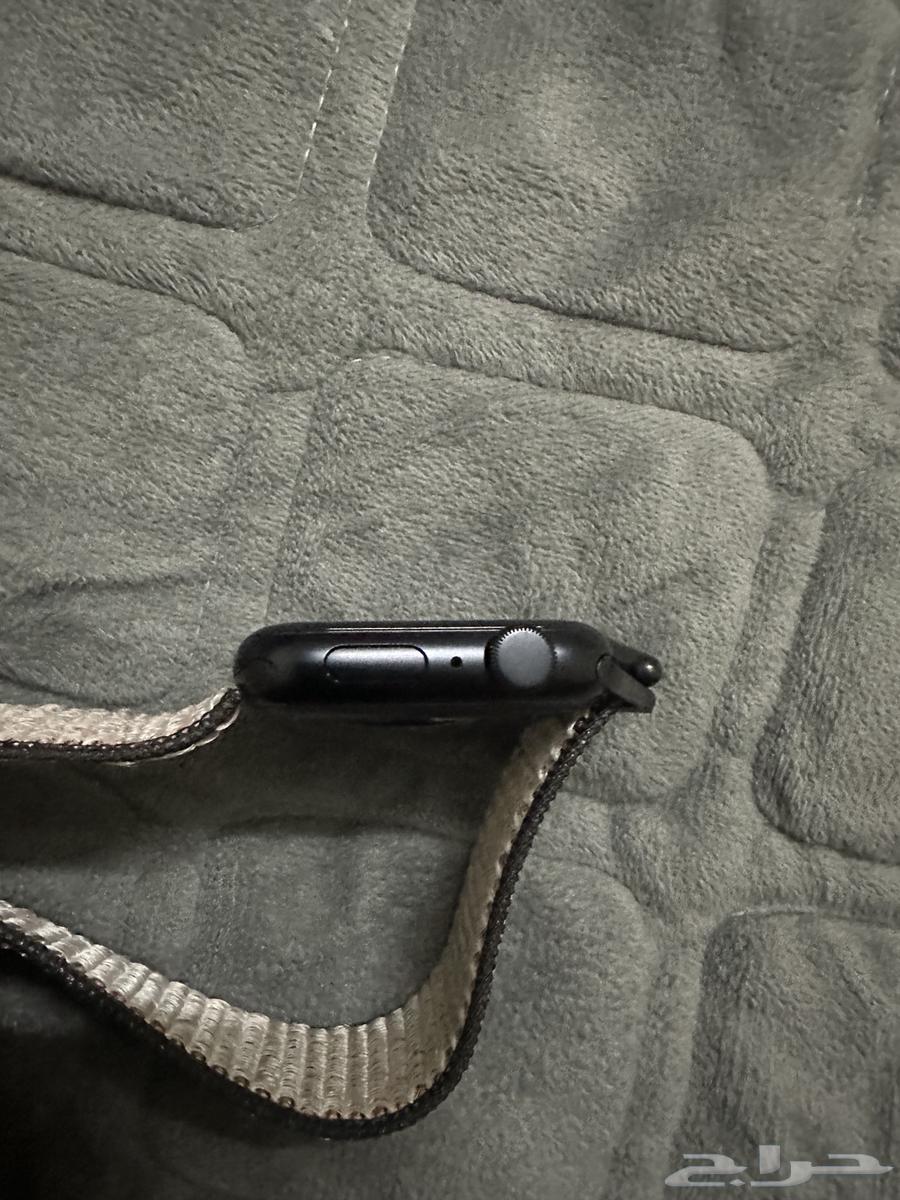 ساعه ابل استخدام شهر 202464580799011713112