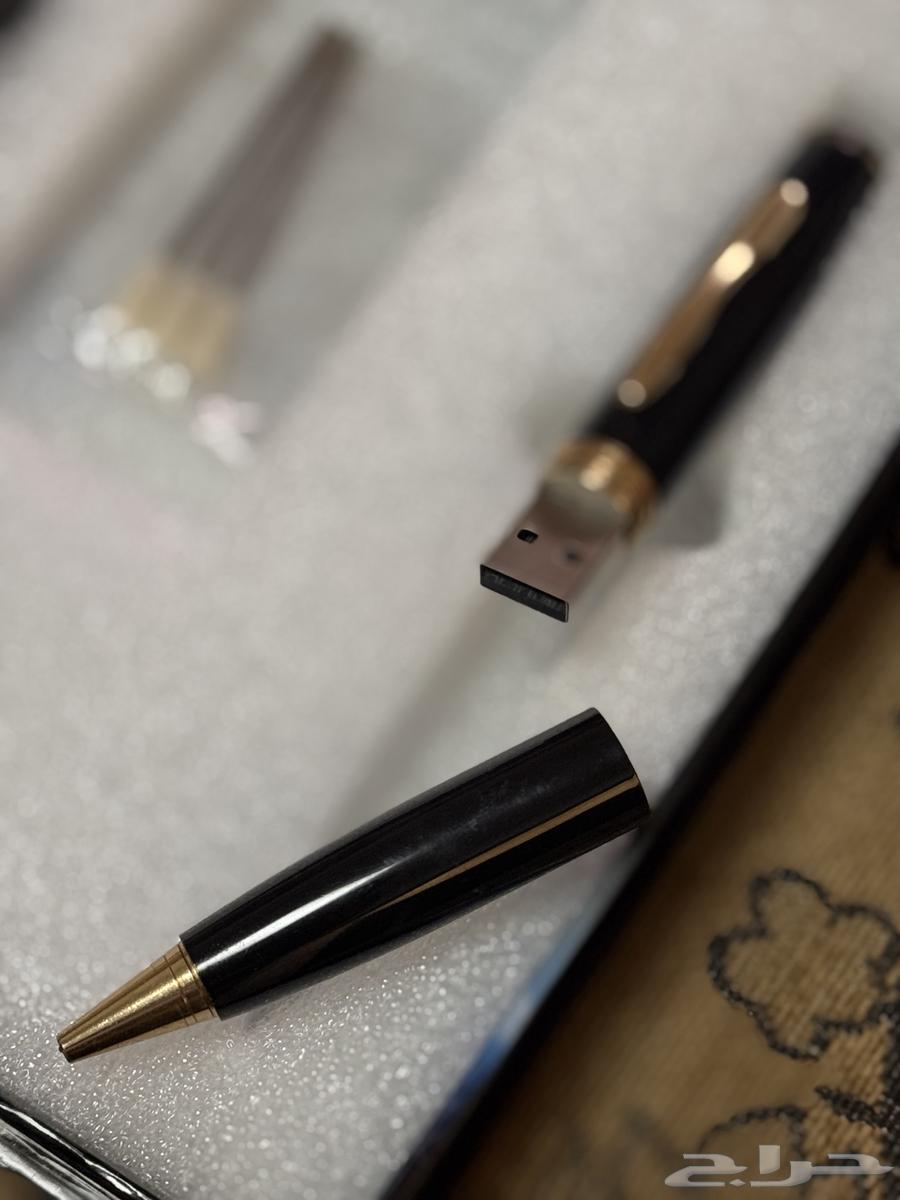 قلم مزود بكاميرا64580198870658112