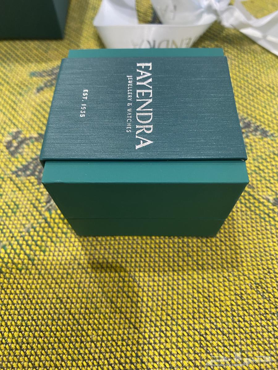 خاتم نسائي من فايندرا جديد بسعر 40064587901288323111