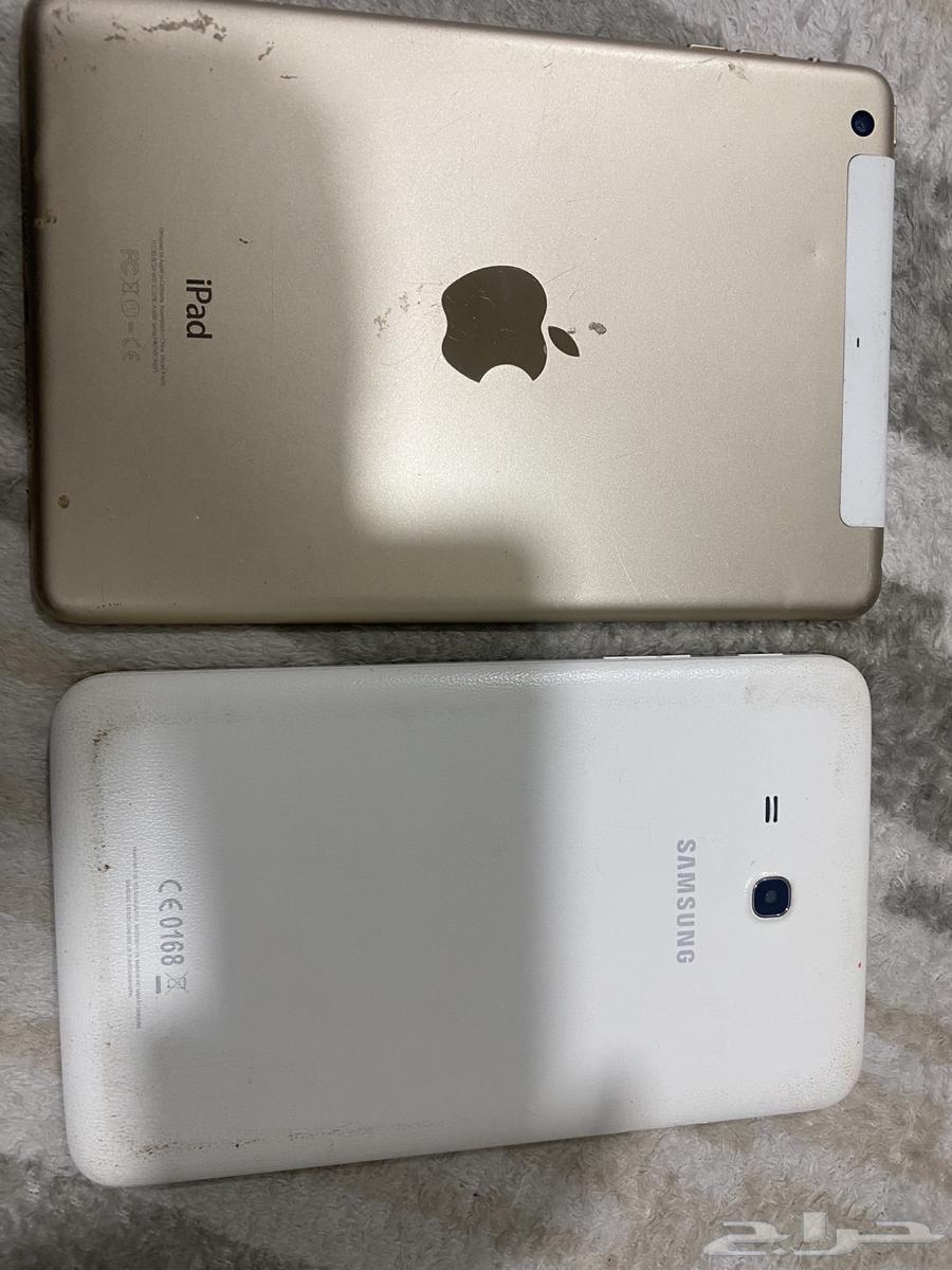 Two iPad, iPhone and Android devices64588136362114111