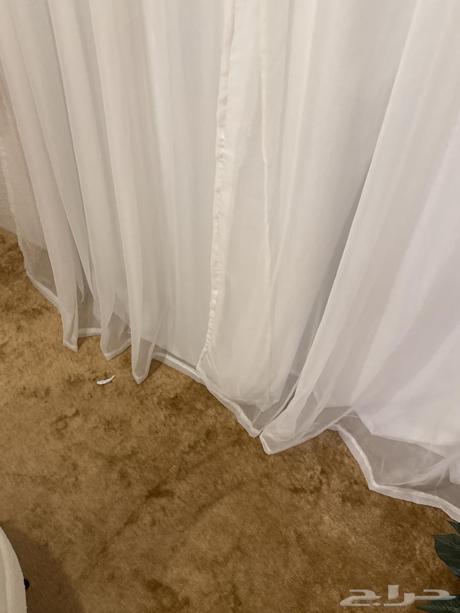 ستاره بيضا شيفون مع عازل للشمس نظيفه جديده مالها يومين 20064587132688259112