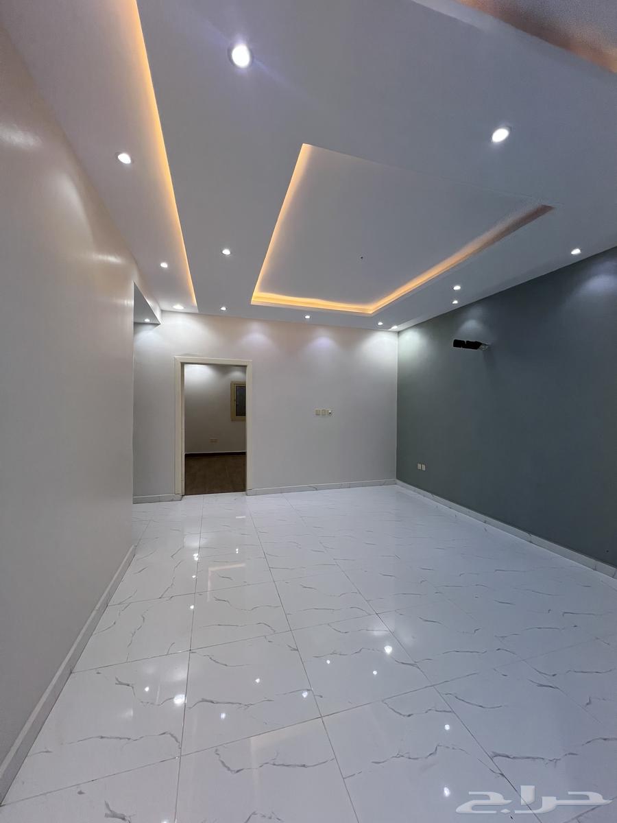 Spacious 5-bedroom ownership apartment for 460 thousand, Al-Waleed 3 (opportunity)64145996964098112