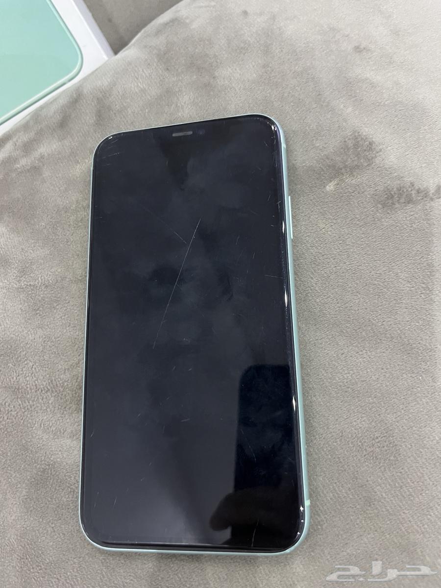 ايفون 11 نظيف للبيع64582406340481111