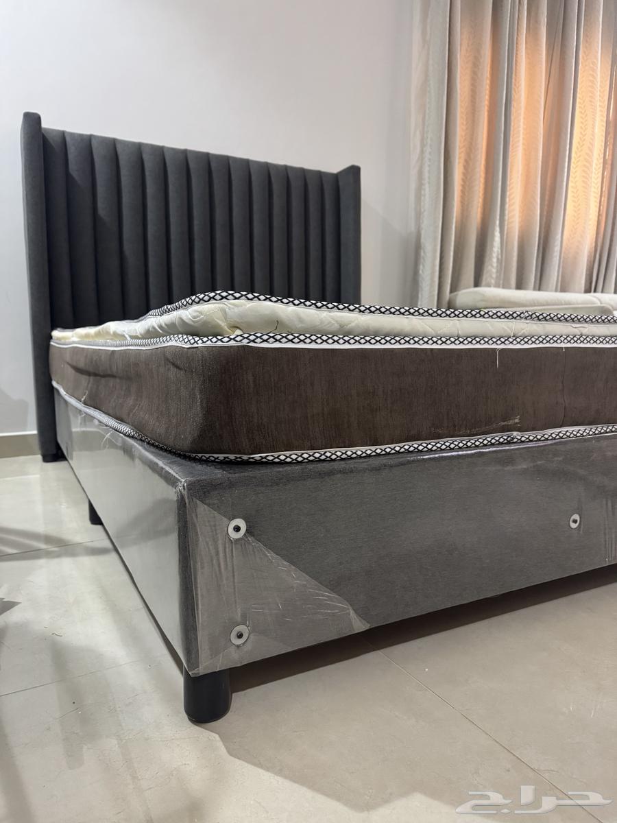 سرير نفرين64583625769603111
