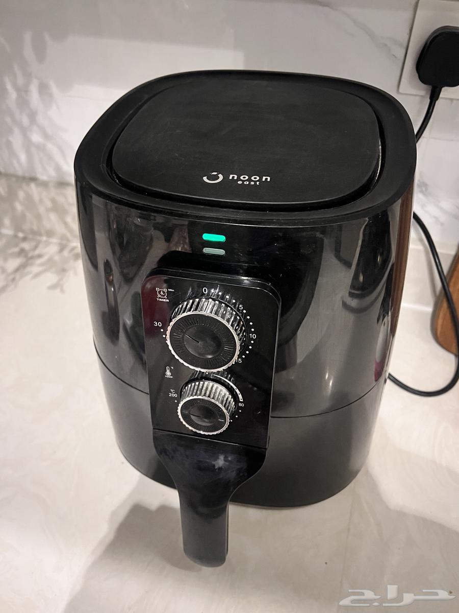 قلايه هوائيه شبه جديده استخدام بسيط الخرج64581580130946110