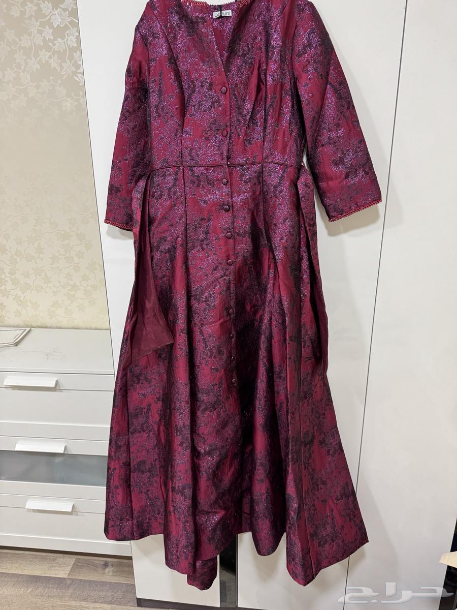 فستان مقاس (L)كان بالموقع 1700 ببيعه ب 1500 فكيته قبل ساعه64587689725313112