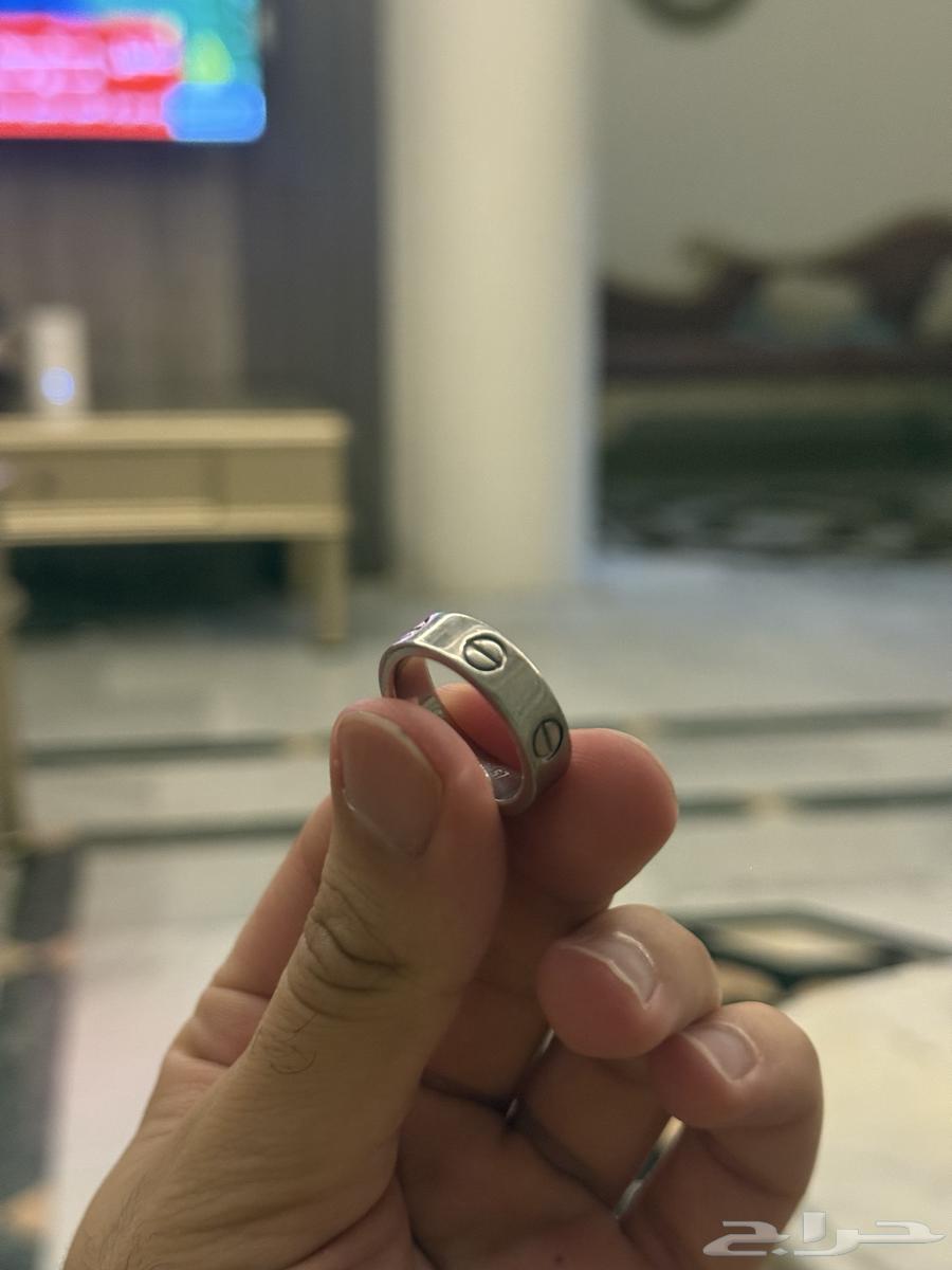 خاتم كارتير ذهب ابيض عيار 1864580020005890112