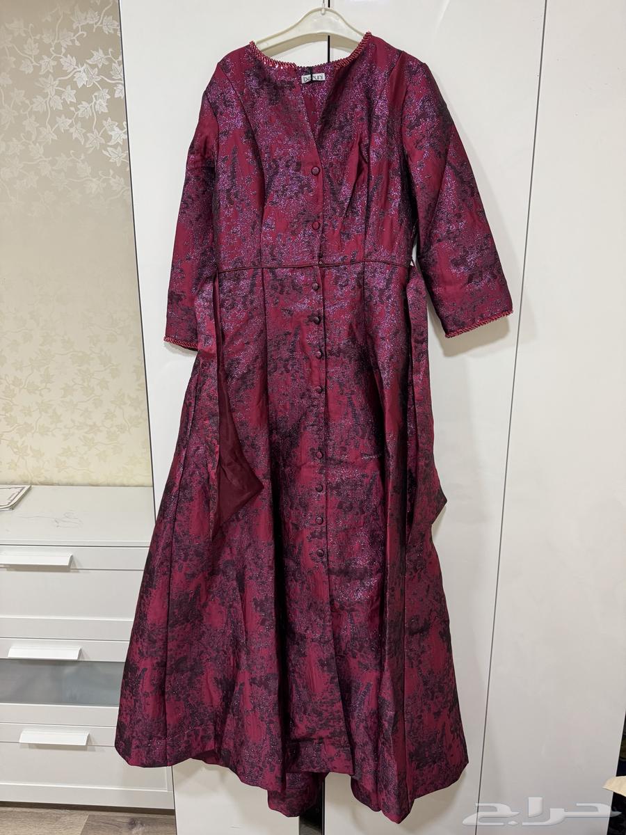 فستان مقاس (L)كان بالموقع 1700 ببيعه ب 1500 فكيته قبل ساعه64587689725313111