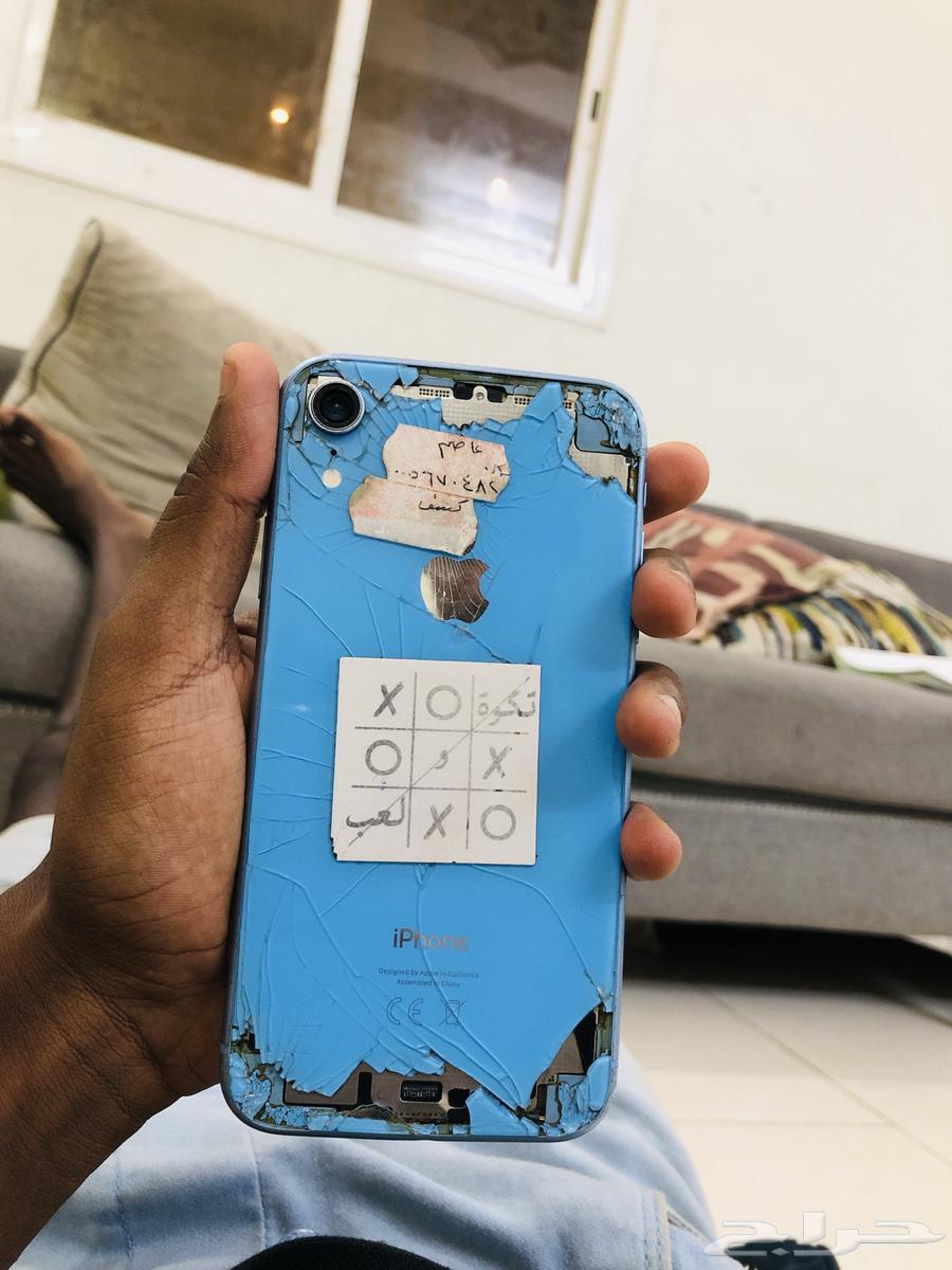 ايفون لي بيع او بدل بي الي فوقه64582062545667111