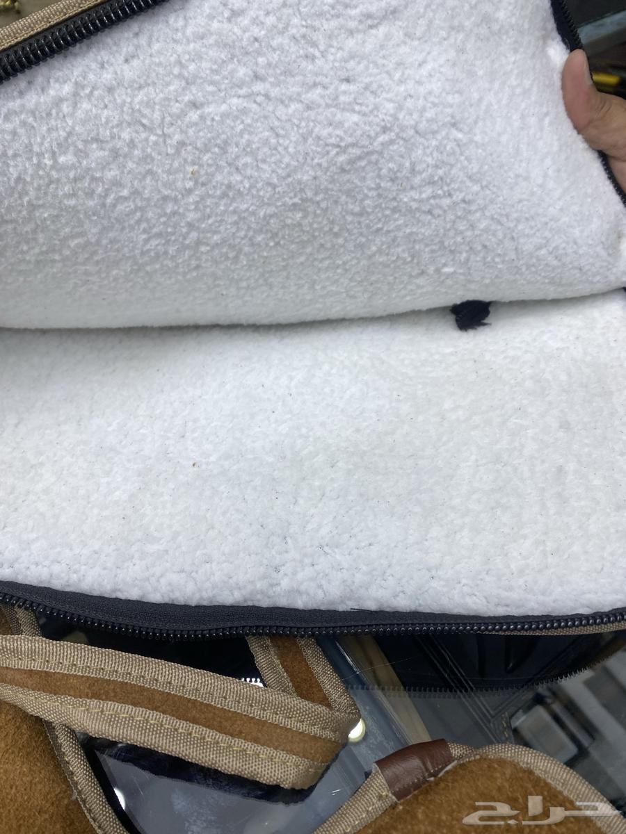 شنطة رشاش من داخل فرو64580772107138112