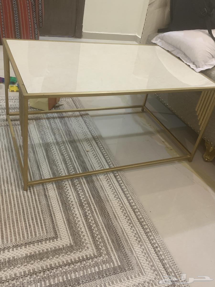 Used serving table64584376294018110