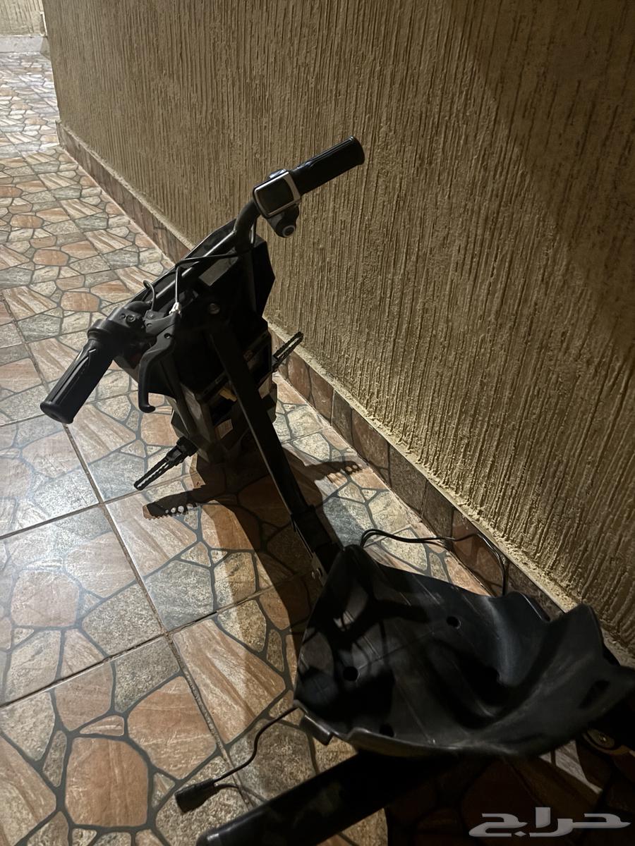 سكوتر يحتاج بطاريه فقط64587627708801112