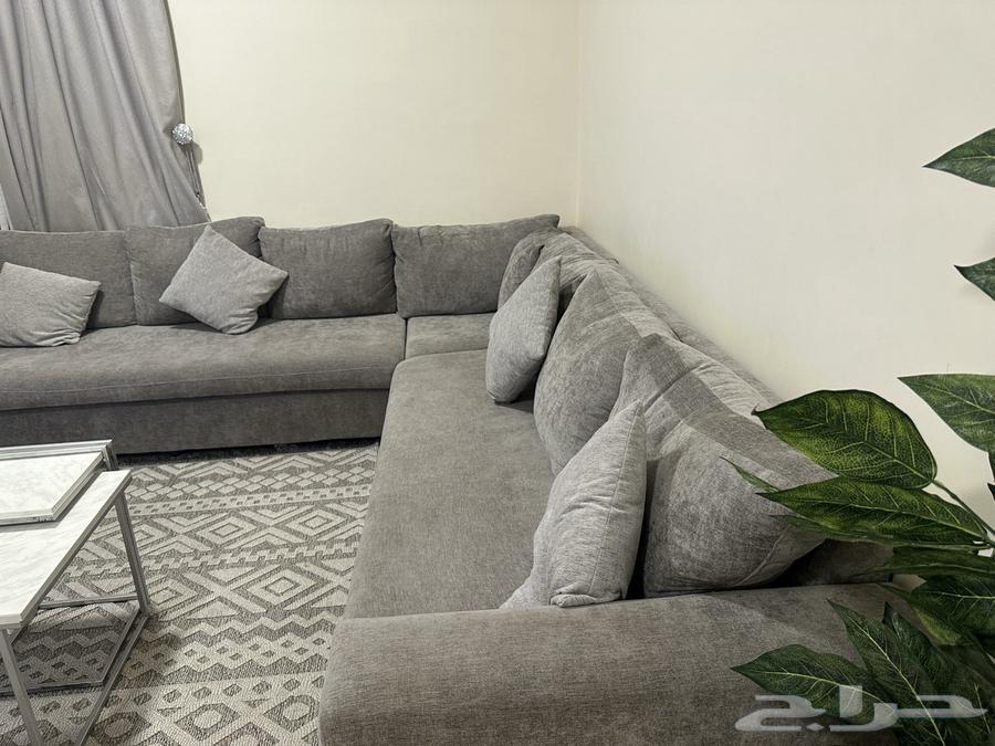 كنب للبيع مستعمل شبه جديد64586489538177110