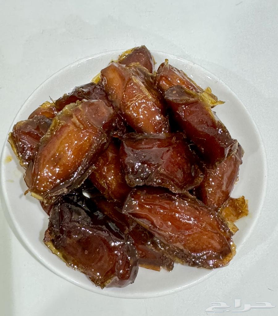 تمر صفري بيشه فاخر الكرتون 10064587292271490111