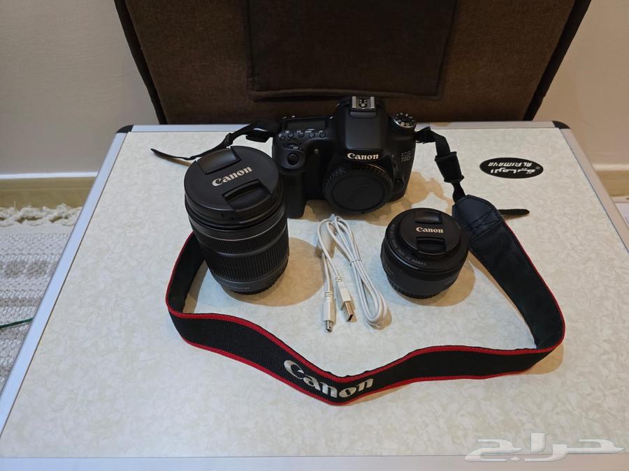 كاميرا كانون للبيع مع ملحقاتها64580376545665114