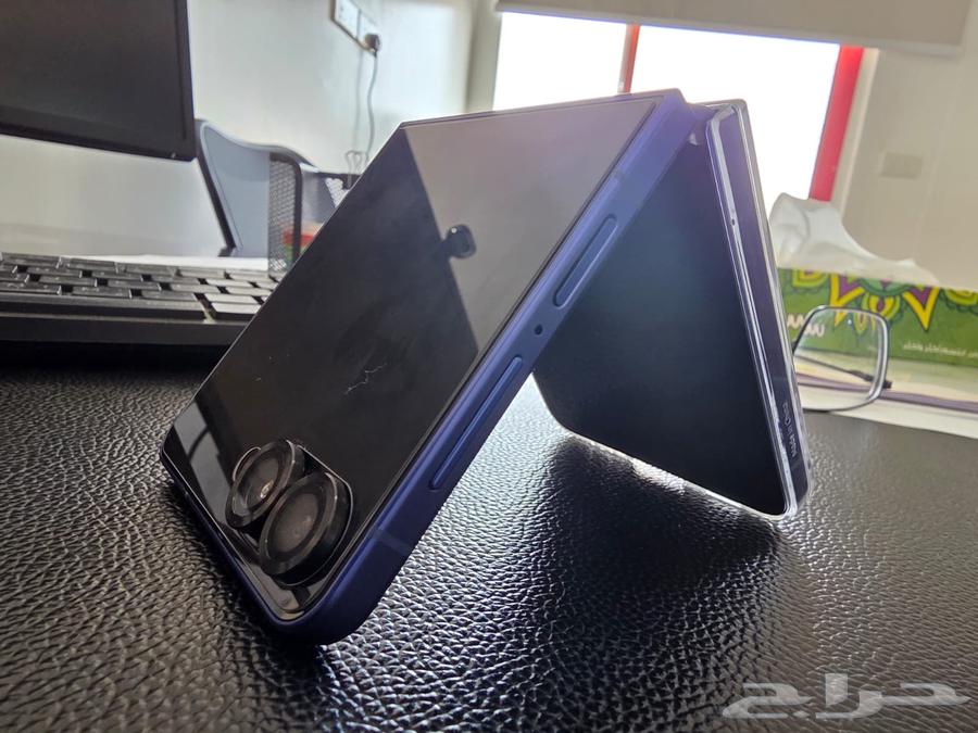 سامسونج زد فليب 764585195965698113