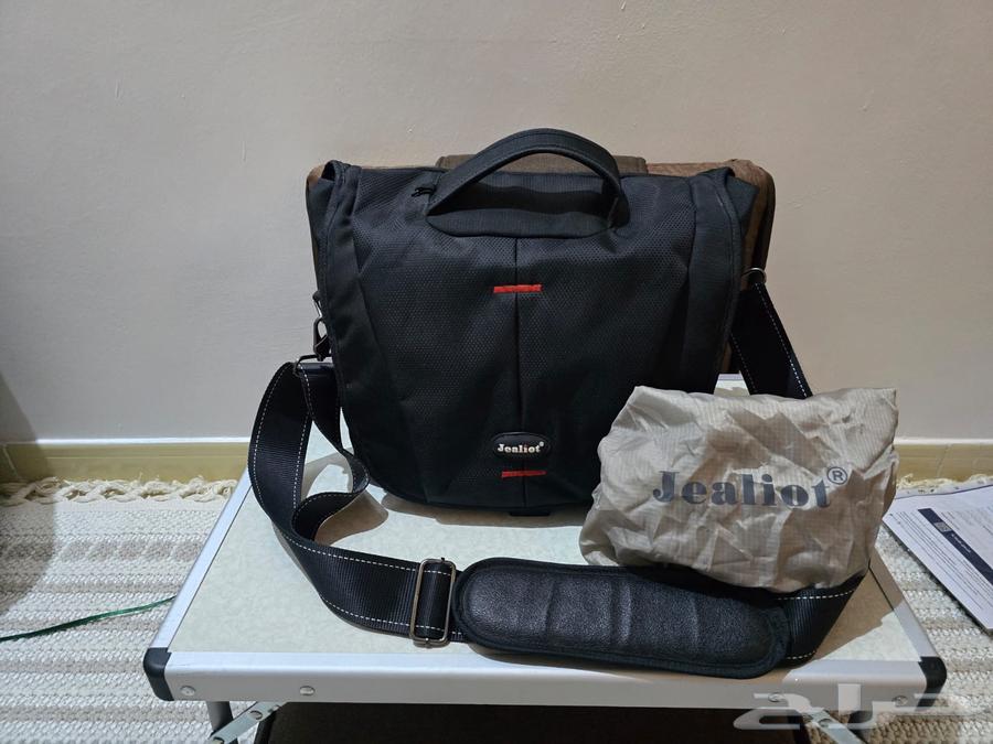 كاميرا كانون للبيع مع ملحقاتها64580376545665111