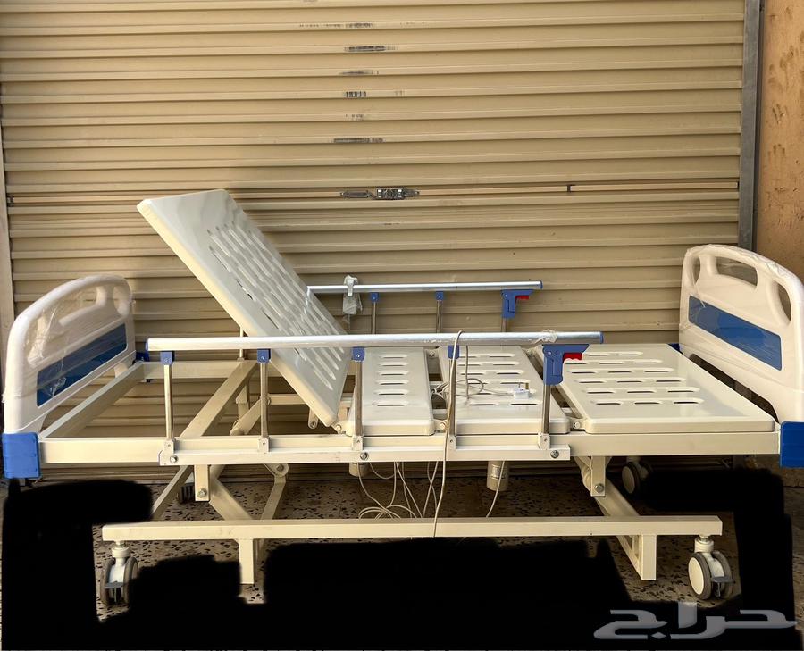 للبيع سرير طبي مع مرتبه طبيه و مرتبه هوائيه64585124533123111